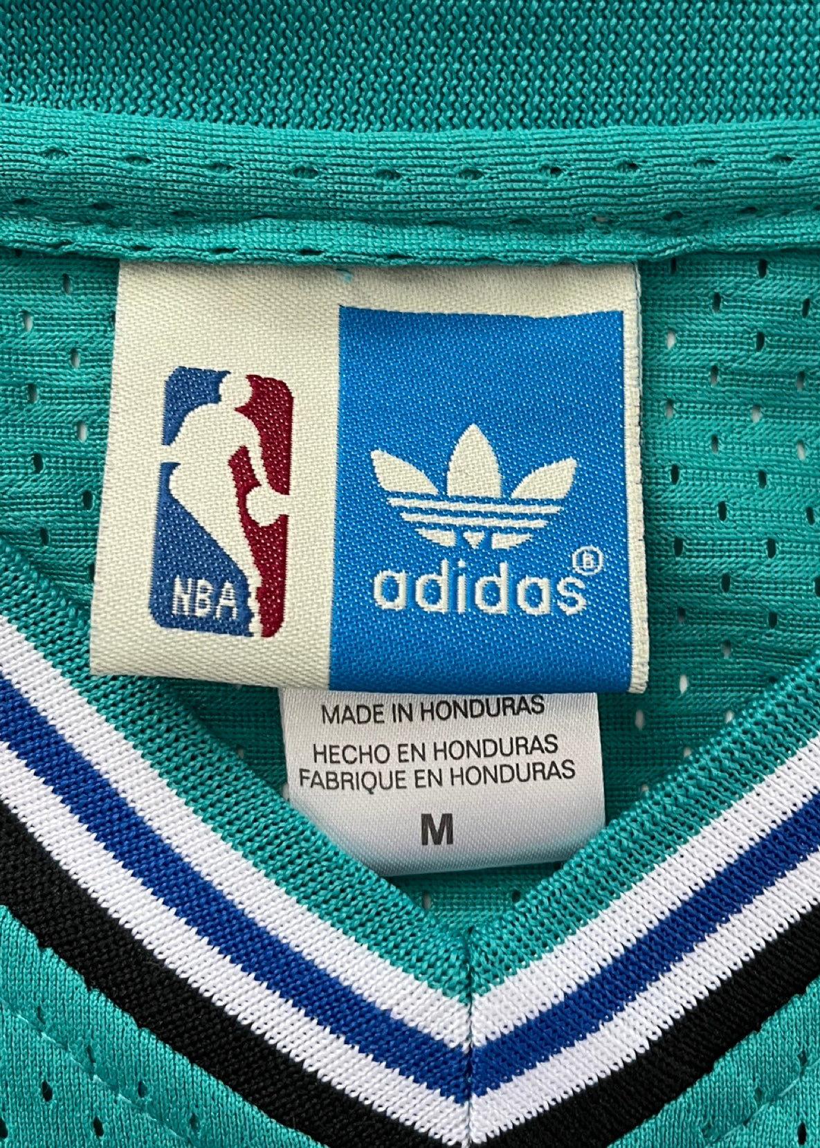 Muggsy Bogues - NBA - Charlotte Hornets #1 Jersey (Medium)