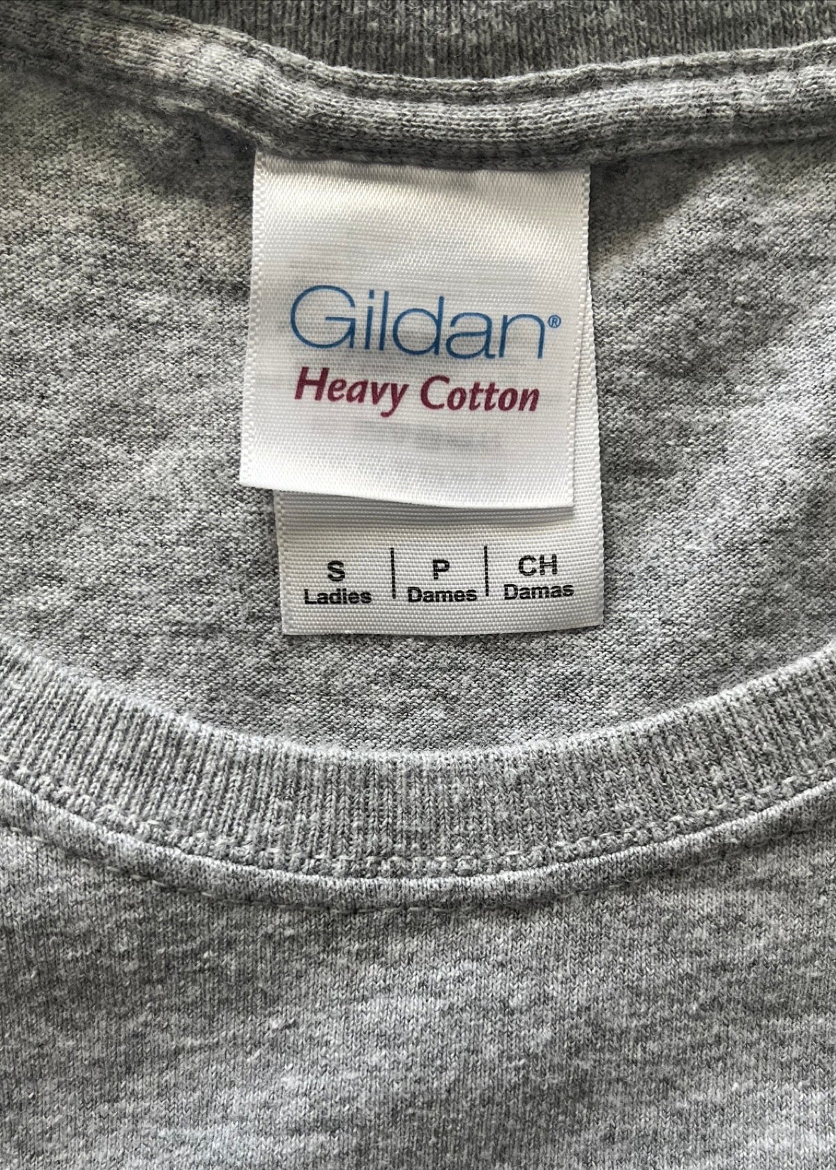 University of Tennessee- Gildan Tee (Small)