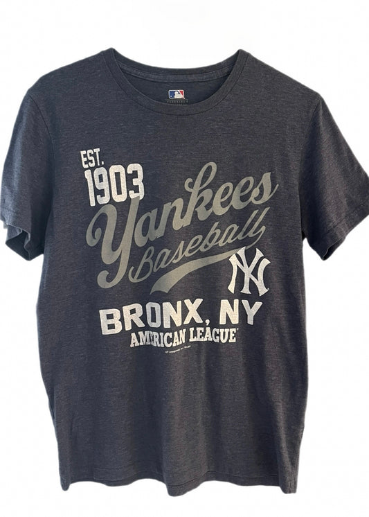New York Yankees - MLB - MLB T-Shirt (Medium)
