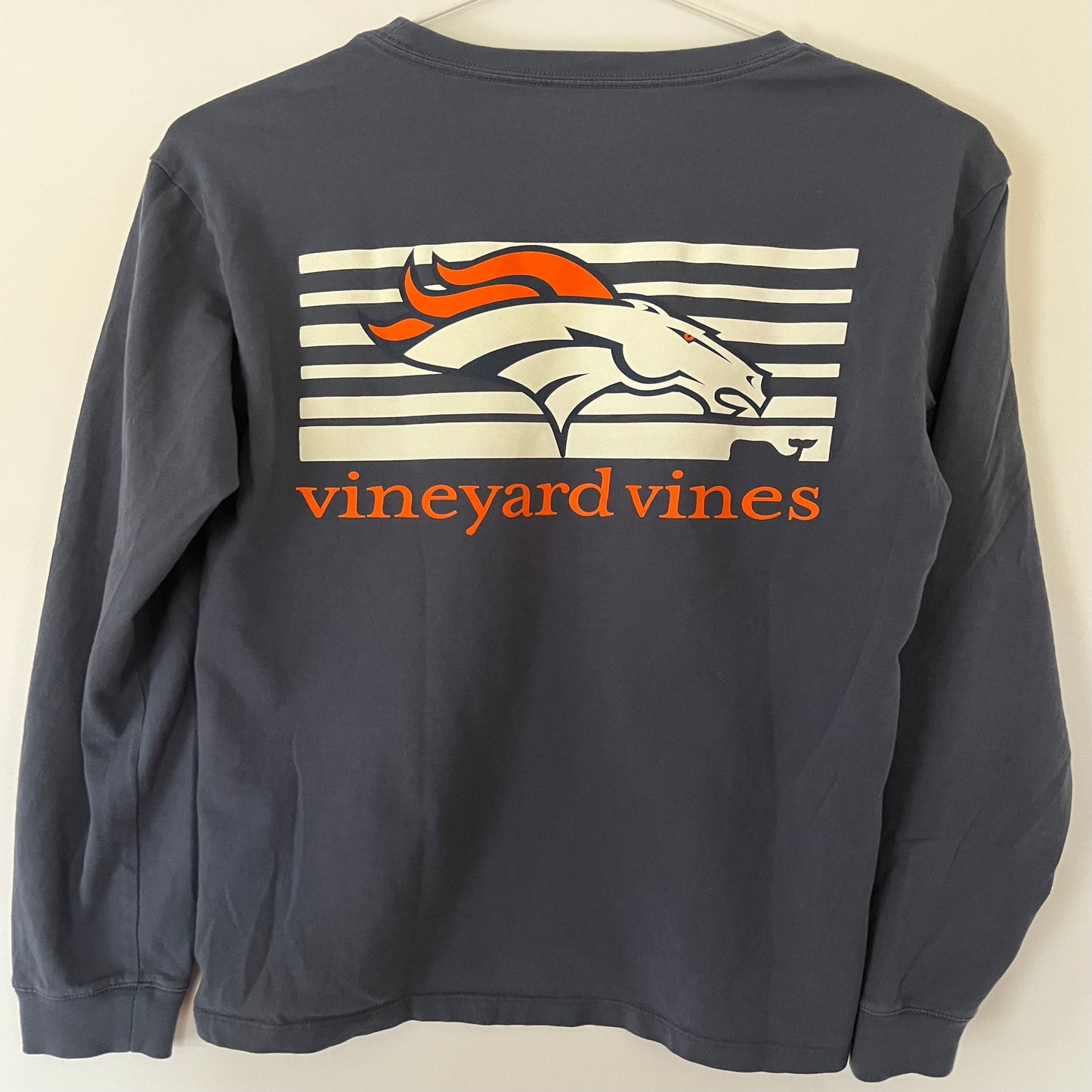 Denver Broncos - NFL - Vineyard Vines Tee (X-Small)